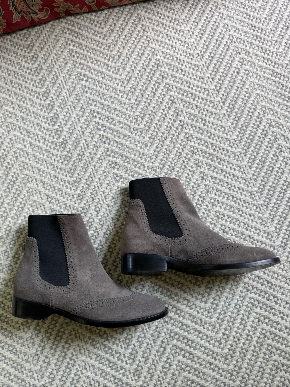 Balenciaga Chelsea Boots Gray & Black